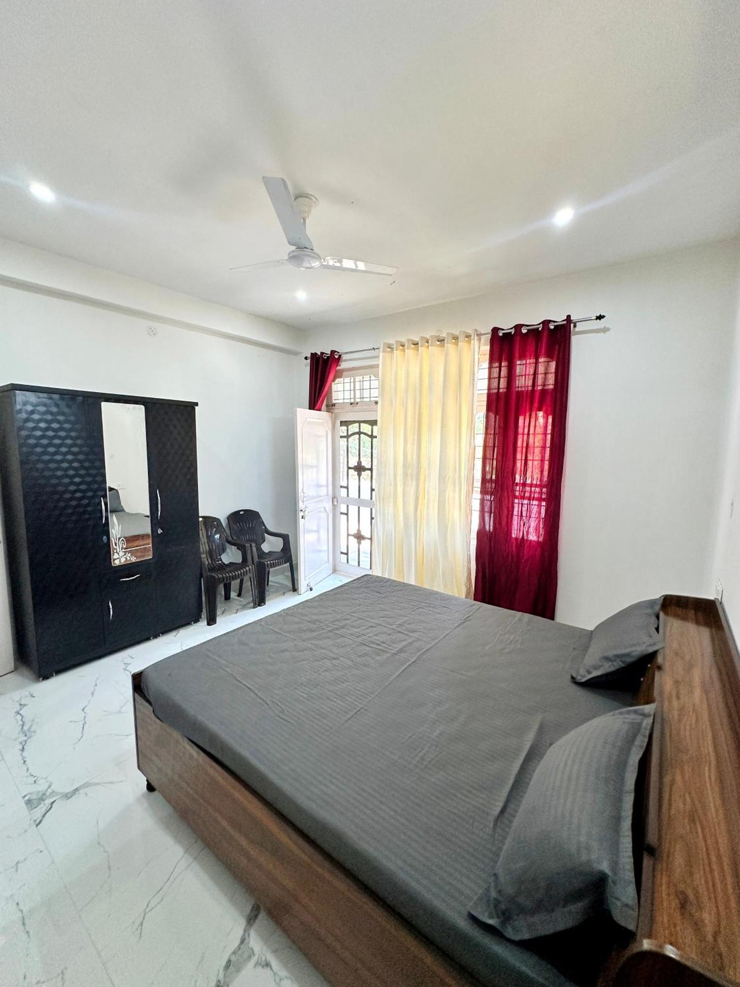 Baseraa Bir - 4Bhk Home Kültér fotó